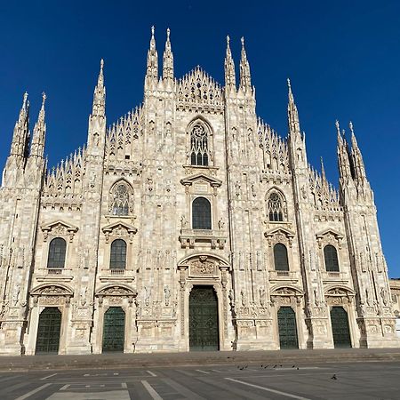 Duomo Intero Appartamento Милан Экстерьер фото