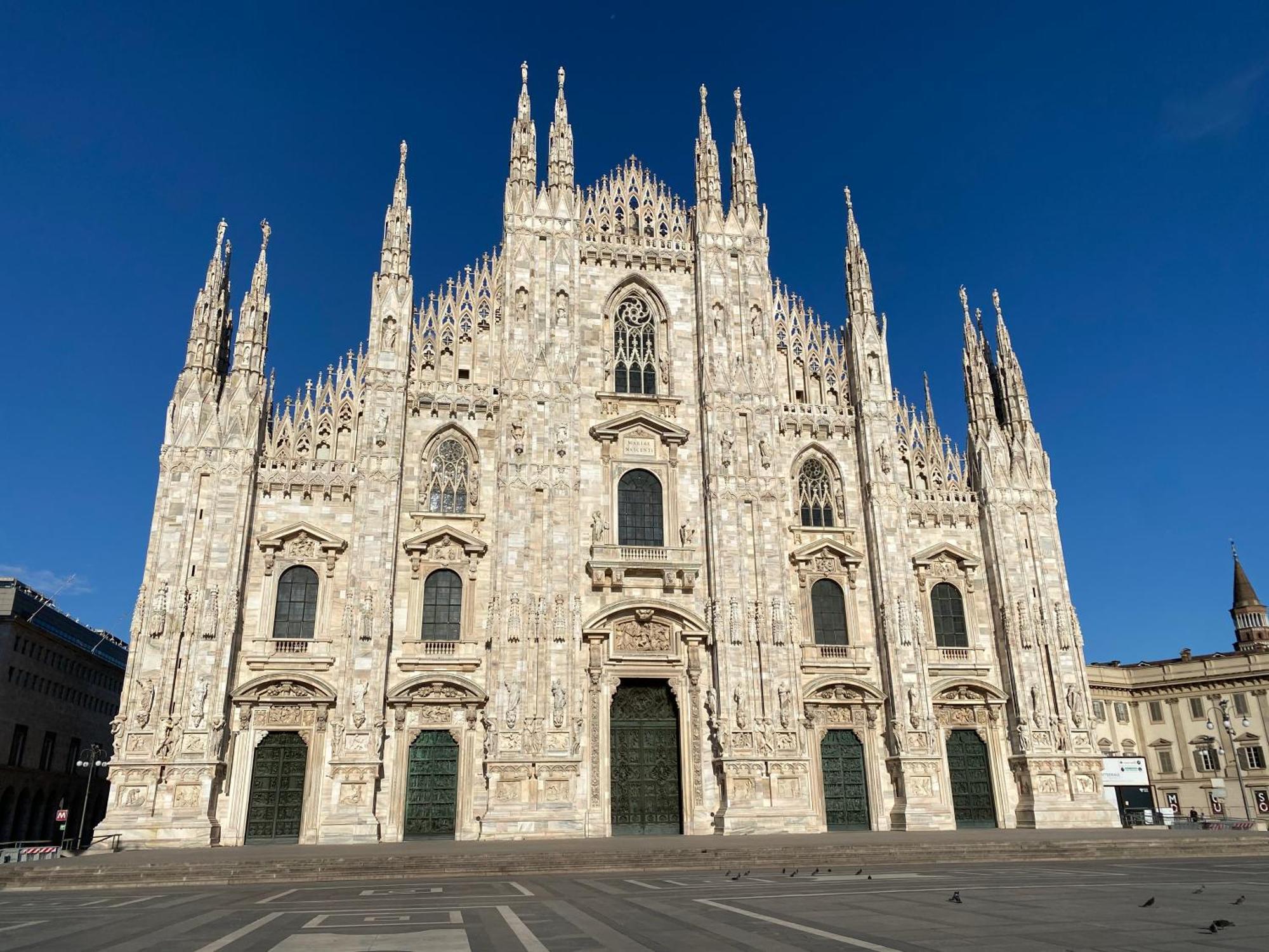 Duomo Intero Appartamento Милан Экстерьер фото